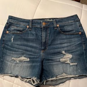 Universal Thread size 30/10 denim shorts
